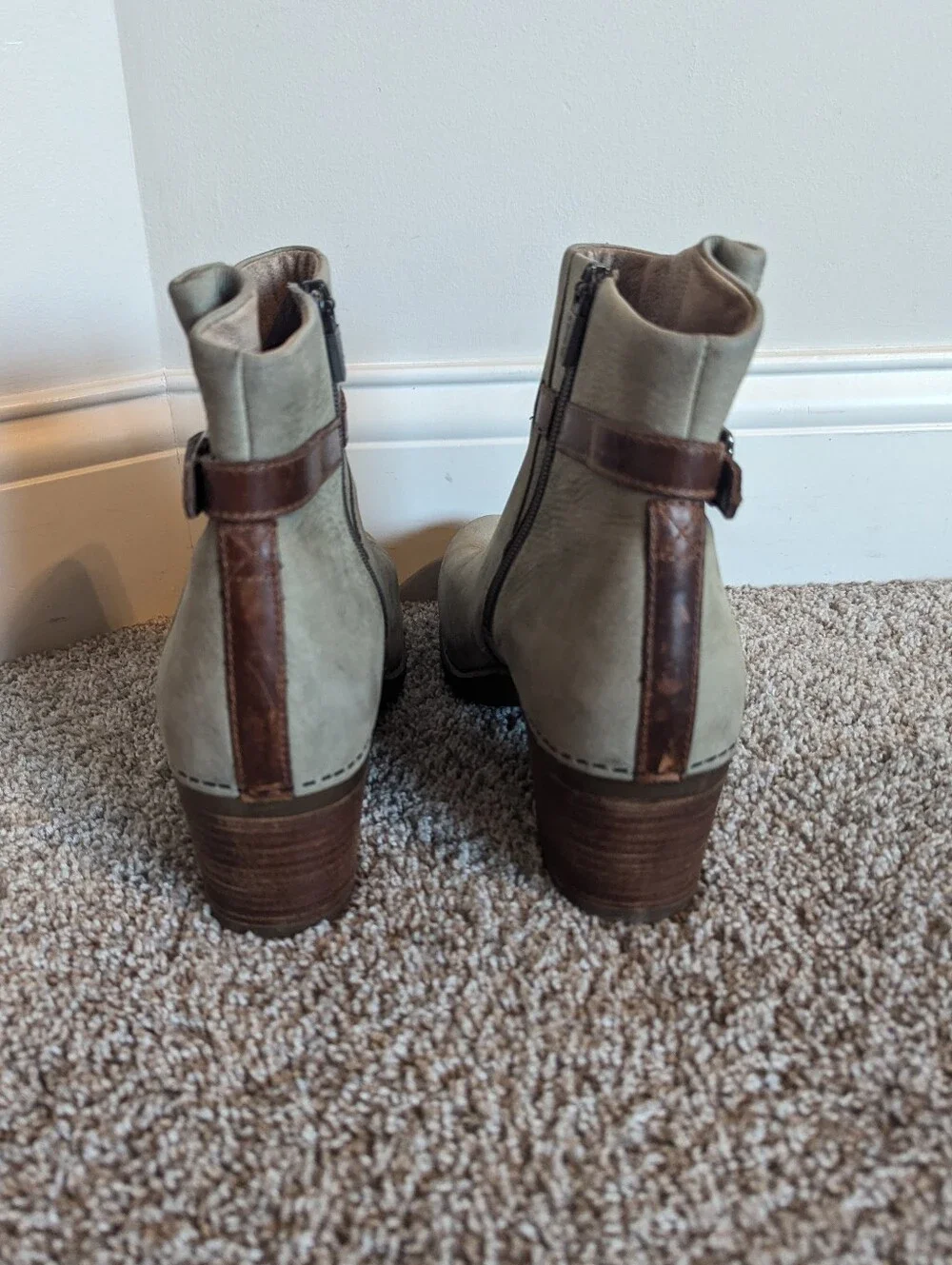 Dansko Hartley Nubuck Leather Ankle Boots - Grey EU 40
